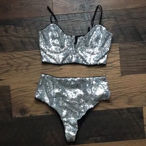 NWOT For love and lemons set